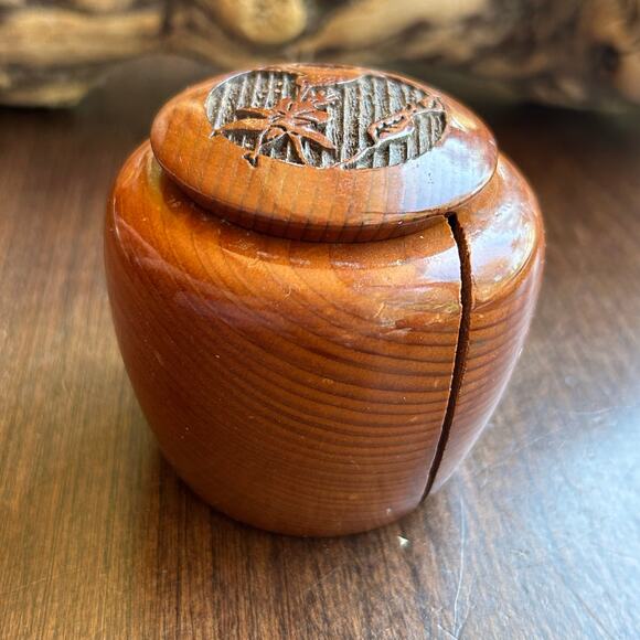 Vintage Hand Carved Trinket Box California redwood the wooden nickel hummingbird - Picture 6 of 12